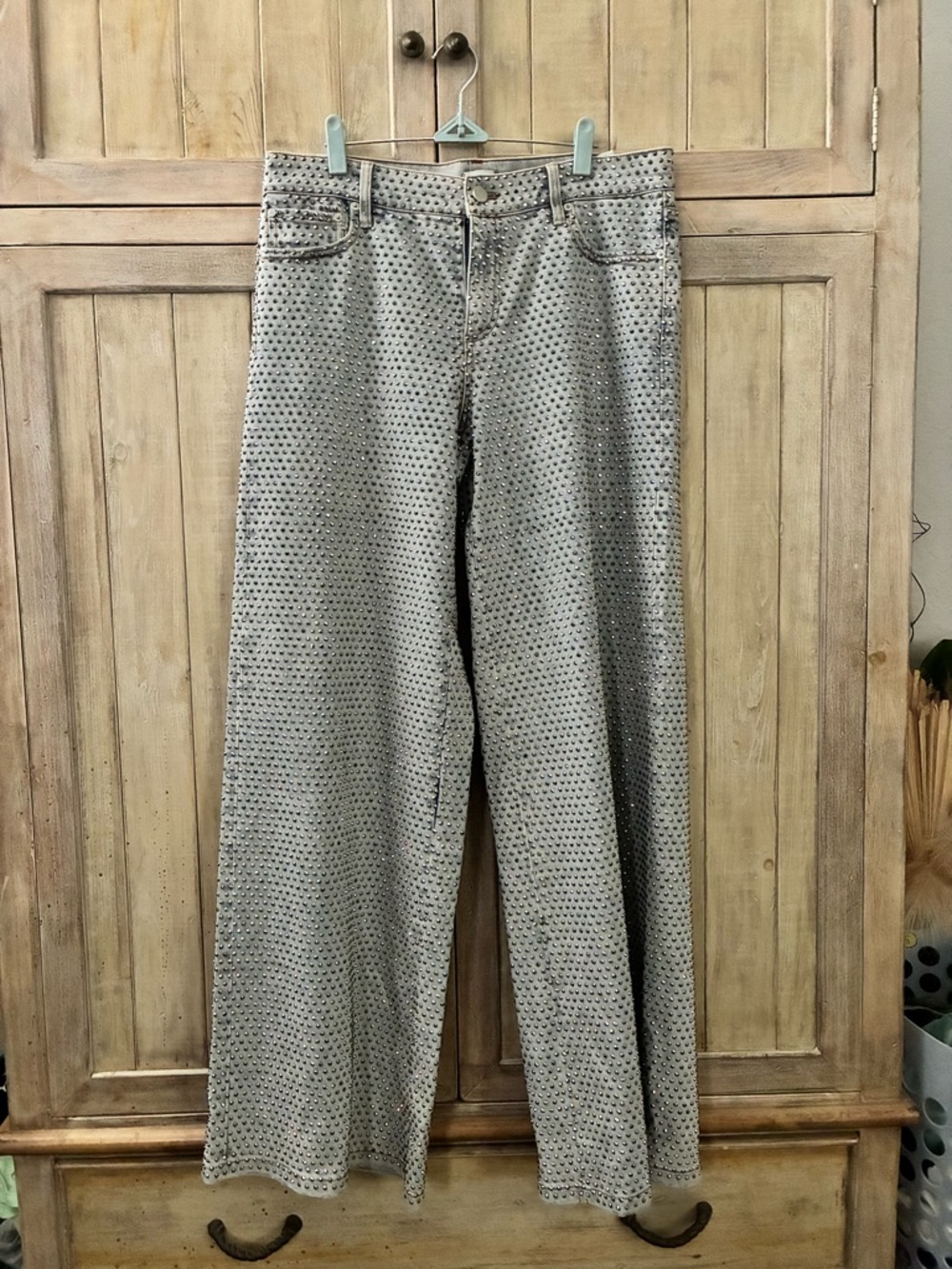 Alice + Olivia Silver Gray Studded Wide-Leg Jeans